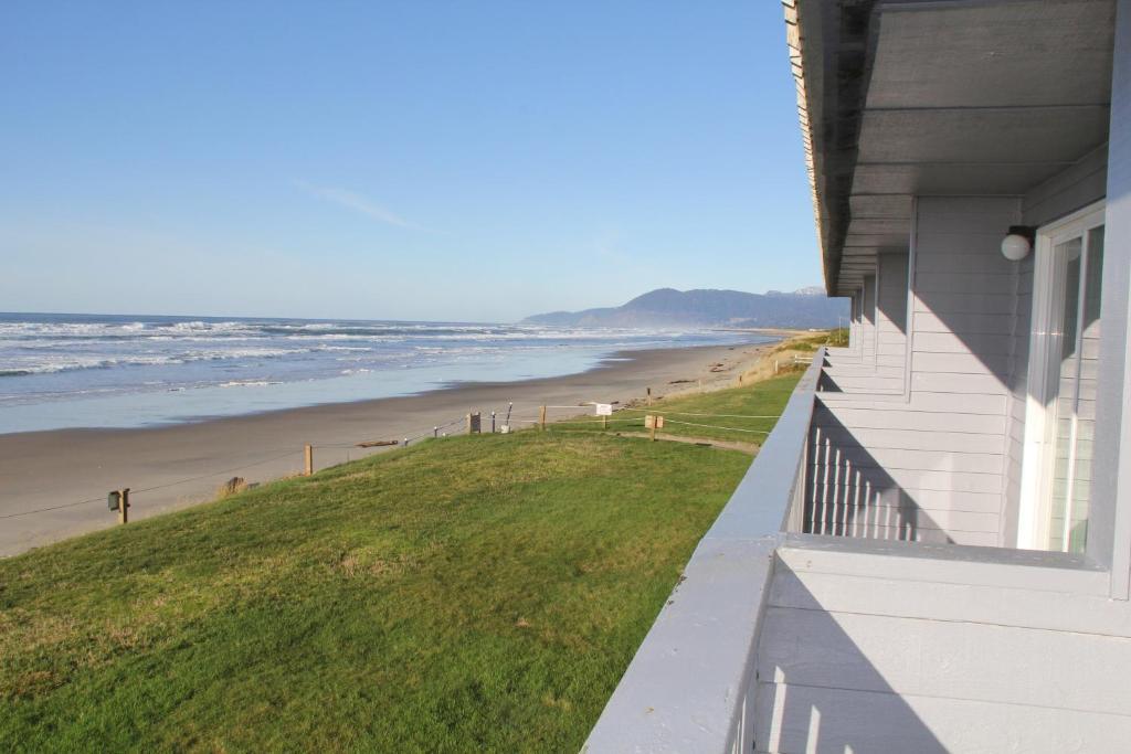 Surfside Resort Rockaway Beach Exterior foto